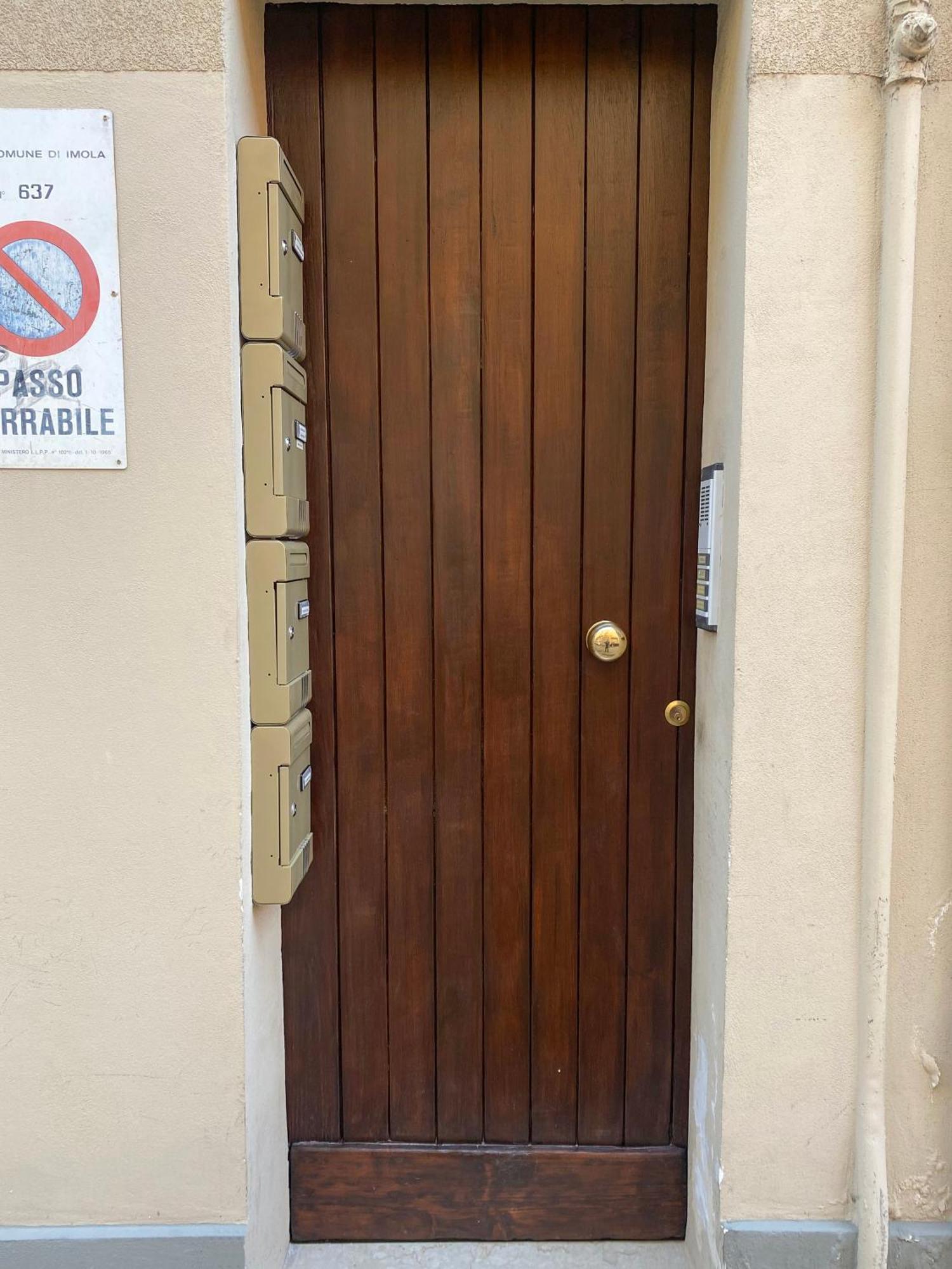 Appartamento Anna - Comfort E Stile In Centro Storico Ίμολα Εξωτερικό φωτογραφία